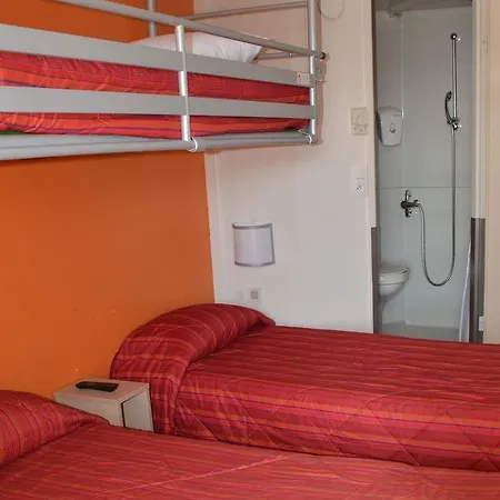 Premiere Classe Hotel