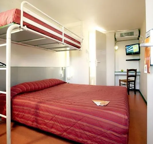 Premiere Classe Hotel 2*