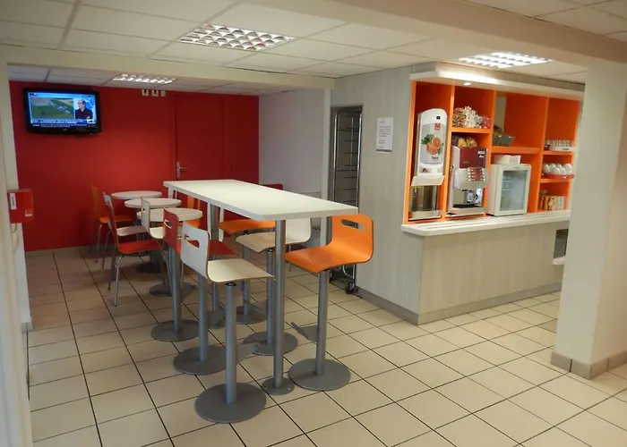 Premiere Classe Hotel 2*