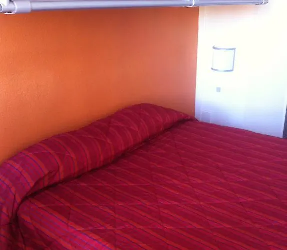 فندق Premiere Classe بياريتز